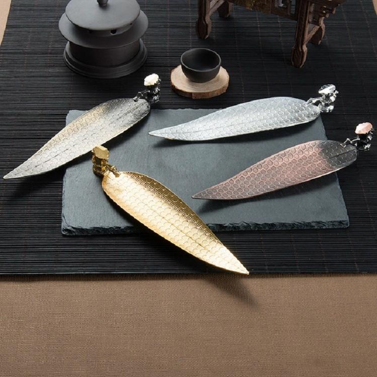 Small Sandalwood Incense Sticks - Leaf Ornaments for Crafts - Red Copper