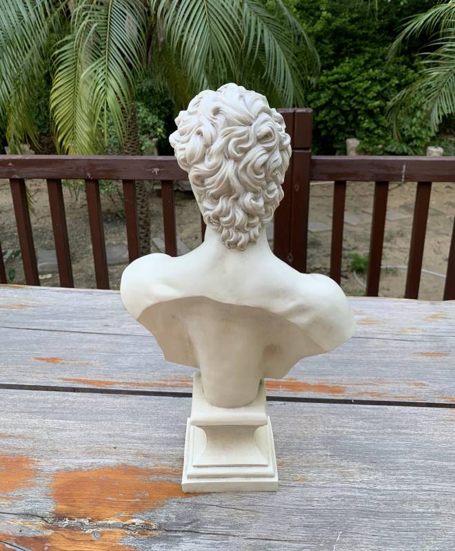 Angelo Bust Statue 26x43cm